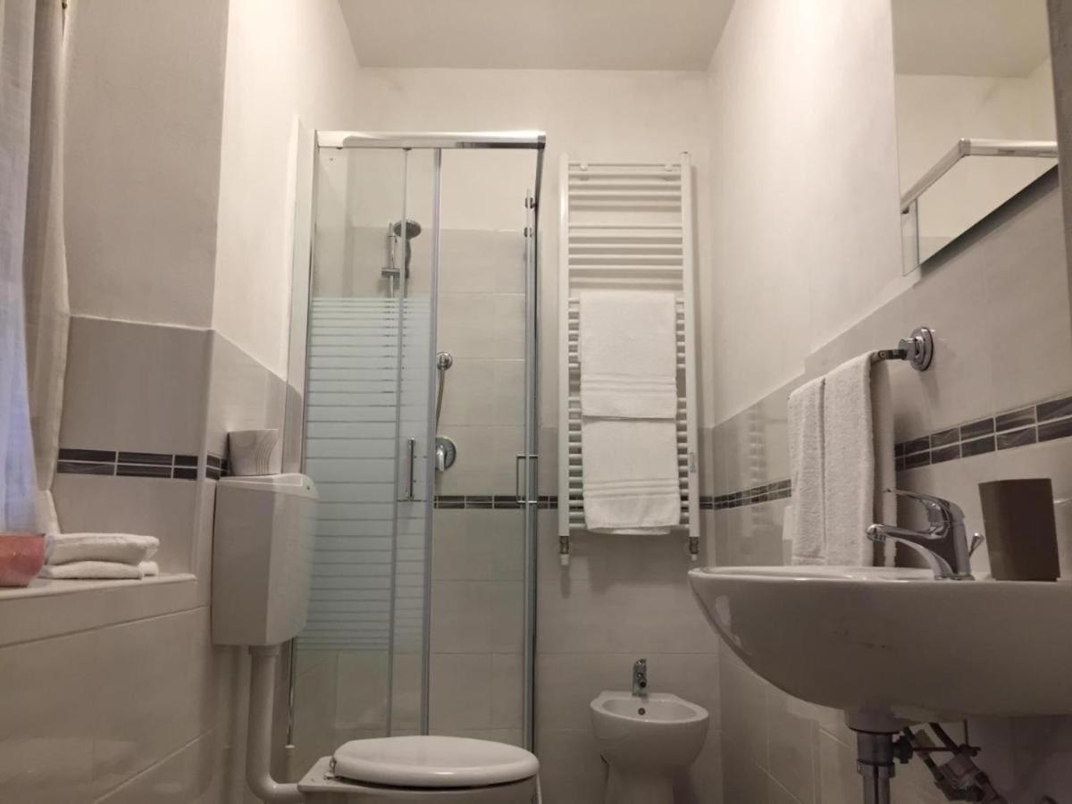 帕爾馬Affitti Only Sleep Bagno Privato公寓 外观 照片